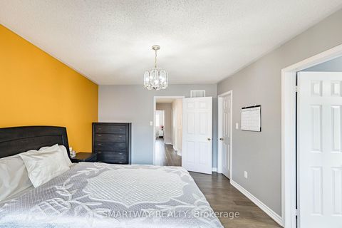 Photo 24 at 41 Ronan Crescent, Sonoma Heights, Vaughan