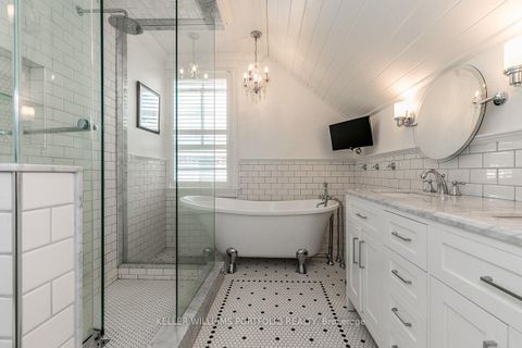 Photo 23 at 27 Catherine Avenue, Aurora Village, Aurora