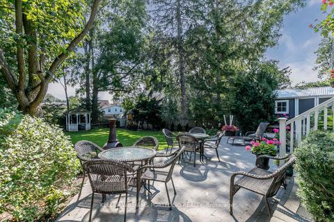 Photo 33 at 27 Catherine Avenue, Aurora Village, Aurora