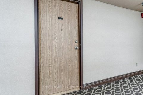 Photo 5 at 517 - 5800 Sheppard Avenue E, Malvern, Toronto