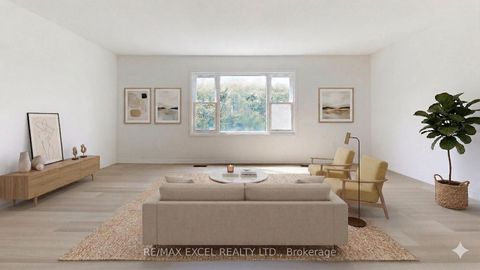 Photo 6 at 3 Red Maple Court, Bayview Village, Toronto