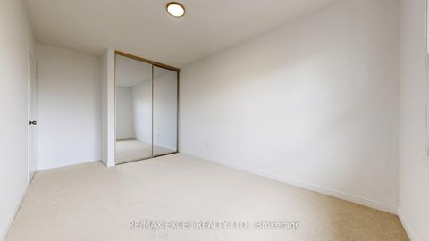 Photo 30 at 3 Red Maple Court, Bayview Village, Toronto