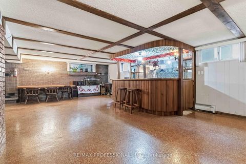 Photo 12 at 118 Tandridge Crescent, Old Rexdale, Toronto