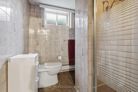 Photo 14 at 118 Tandridge Crescent, Old Rexdale, Toronto