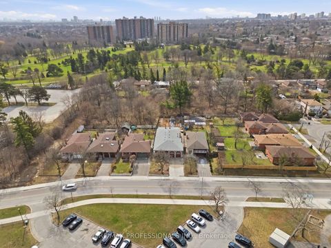 Photo 19 at 118 Tandridge Crescent, Old Rexdale, Toronto