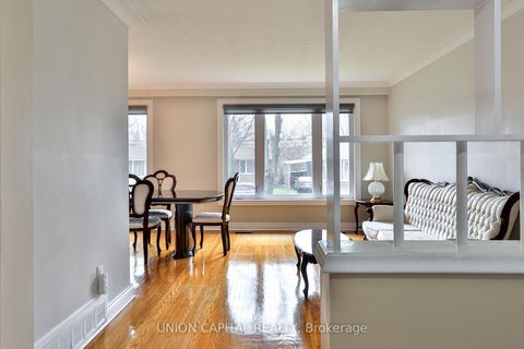 Photo 5 at 12 Anola Place, Bendale, Toronto