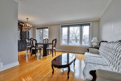 Photo 7 at 12 Anola Place, Bendale, Toronto