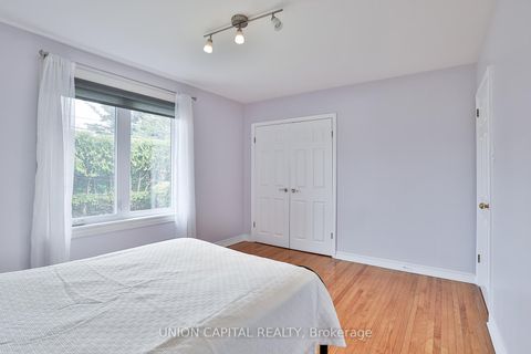 Photo 19 at 12 Anola Place, Bendale, Toronto