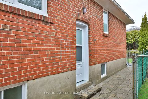 Photo 33 at 12 Anola Place, Bendale, Toronto