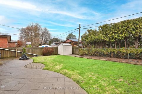 Photo 35 at 12 Anola Place, Bendale, Toronto