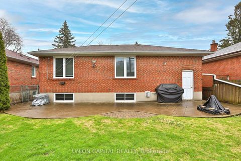 Photo 36 at 12 Anola Place, Bendale, Toronto