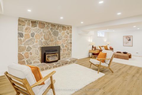 Photo 24 at 21 Spencely Court, Richview, Toronto