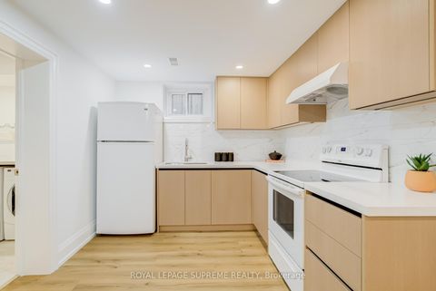 Photo 28 at 21 Spencely Court, Richview, Toronto