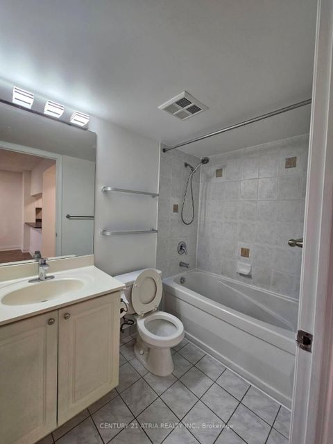 Photo 13 at 1425 - 18 Mondeo Drive, Dorset Park, Toronto