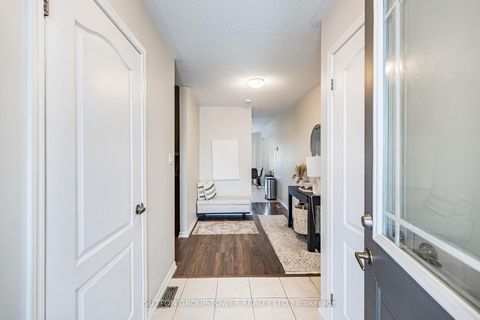 Photo 4 at 59 Frank's Way, Allandale, Barrie