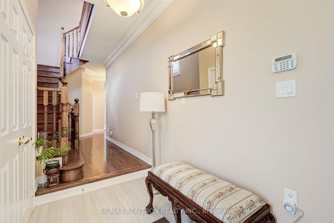 Photo 3 at 192 Israel Zilber Drive, Patterson, Vaughan