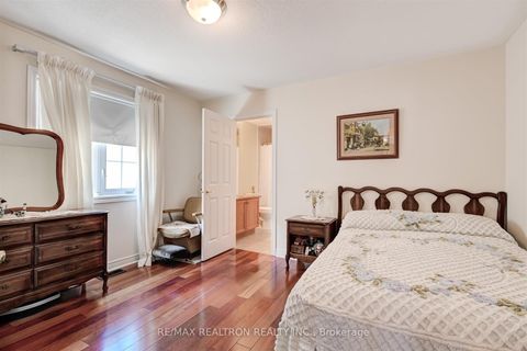 Photo 18 at 192 Israel Zilber Drive, Patterson, Vaughan