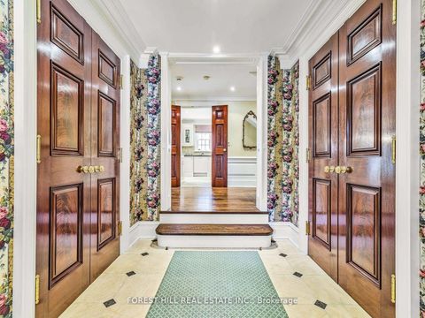 Photo 4 at 11 Dewbourne Avenue, Forest Hill South, Toronto