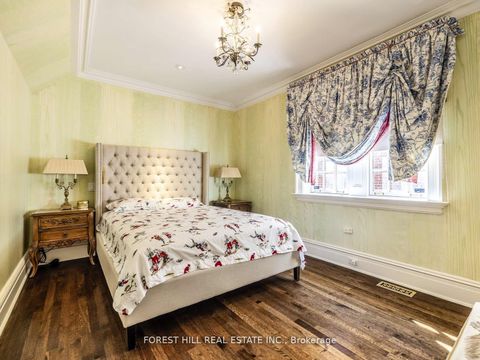 Photo 29 at 11 Dewbourne Avenue, Forest Hill South, Toronto