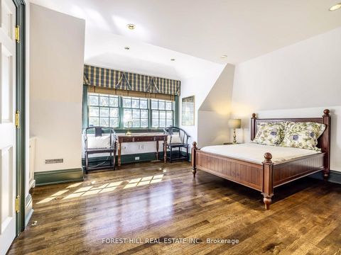 Photo 35 at 11 Dewbourne Avenue, Forest Hill South, Toronto