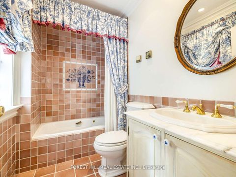 Photo 37 at 11 Dewbourne Avenue, Forest Hill South, Toronto