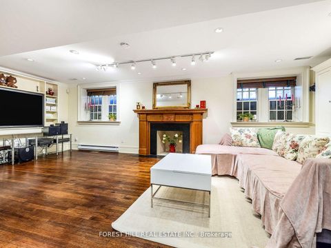 Photo 39 at 11 Dewbourne Avenue, Forest Hill South, Toronto