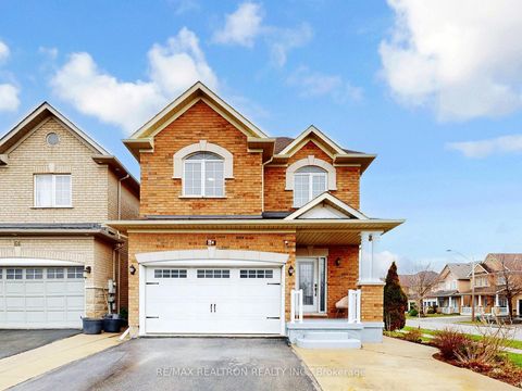 Photo 0 at 60 Colombo Crescent, Maple, Vaughan