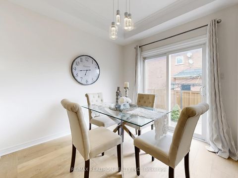 Photo 14 at 60 Colombo Crescent, Maple, Vaughan