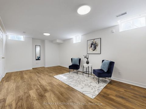 Photo 36 at 60 Colombo Crescent, Maple, Vaughan