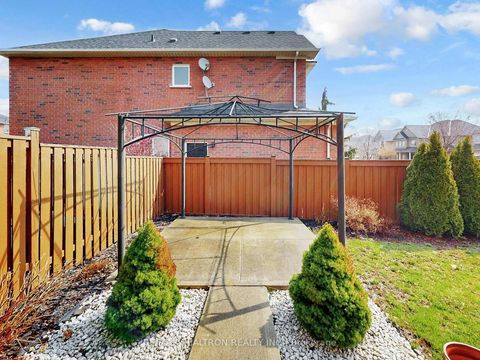 Photo 47 at 60 Colombo Crescent, Maple, Vaughan