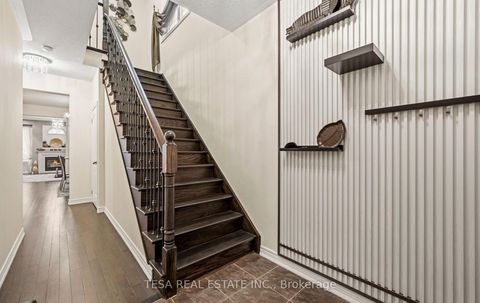 Photo 6 at 417 Lady Nadia Drive, Patterson, Vaughan