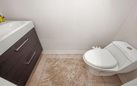 Photo 21 at 417 Lady Nadia Drive, Patterson, Vaughan