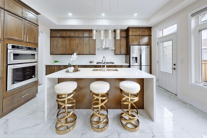 Photo 8 at 3406 Post Road W, GO Glenorchy, Oakville