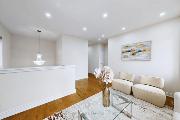 Photo 25 at 3406 Post Road W, GO Glenorchy, Oakville