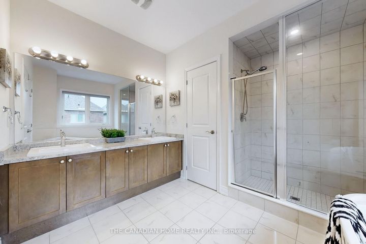 Photo 31 at 3406 Post Road W, GO Glenorchy, Oakville