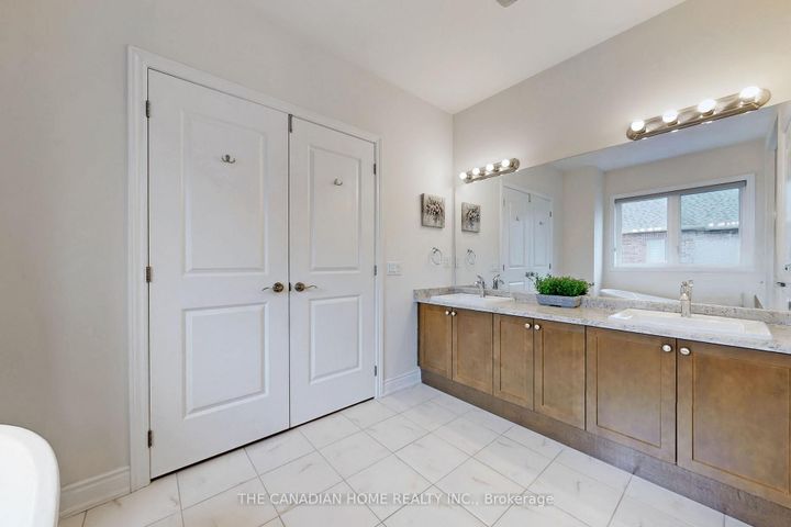 Photo 33 at 3406 Post Road W, GO Glenorchy, Oakville