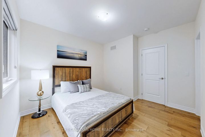 Photo 35 at 3406 Post Road W, GO Glenorchy, Oakville