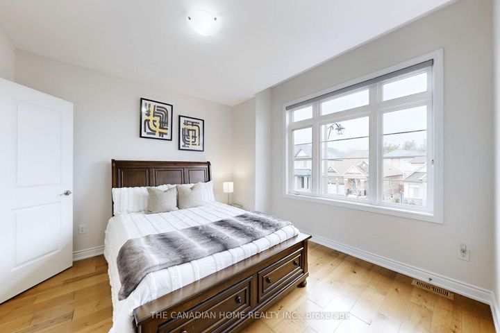 Photo 37 at 3406 Post Road W, GO Glenorchy, Oakville