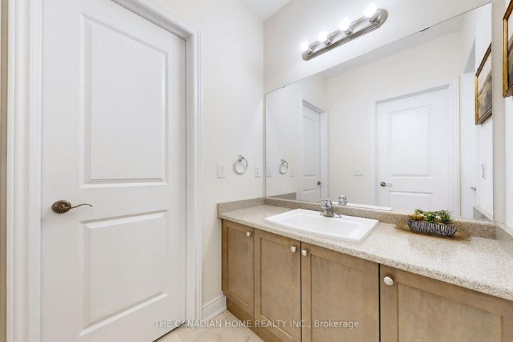 Photo 40 at 3406 Post Road W, GO Glenorchy, Oakville