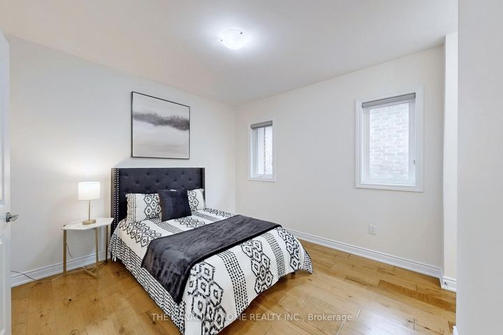 Photo 41 at 3406 Post Road W, GO Glenorchy, Oakville