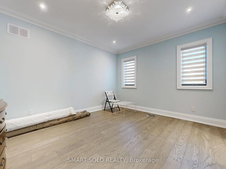 Photo 23 at 20 Dunn Drive, Oak Ridges Lake Wilcox, Richmond Hill