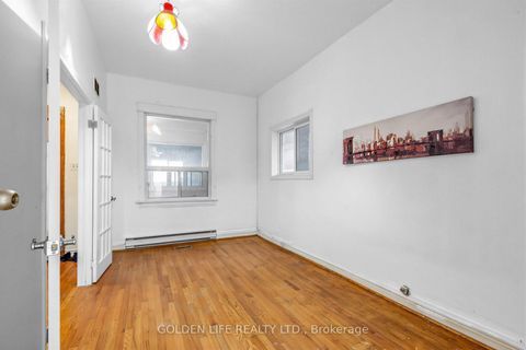 Photo 14 at 128 Galt Avenue, South Riverdale, Toronto