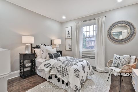 Photo 31 at 268 Glengrove Avenue W, Lawrence Park South, Toronto