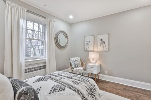 Photo 33 at 268 Glengrove Avenue W, Lawrence Park South, Toronto