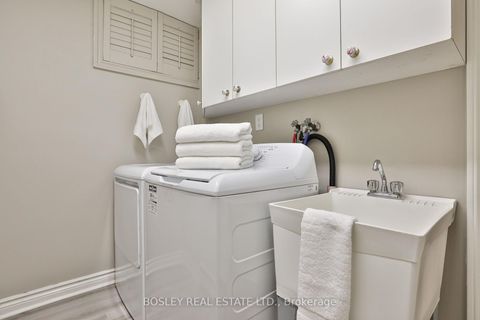 Photo 44 at 268 Glengrove Avenue W, Lawrence Park South, Toronto