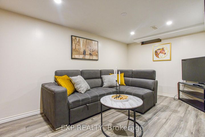 Photo 20 at 202 Golden Orchard Drive, Gourley, Hamilton