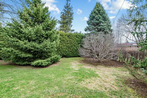 Photo 25 at 5 Bixby Court, Don Mills, Toronto