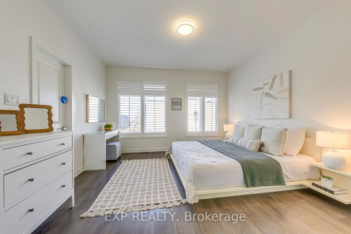 Photo 21 at 3075 Ernest Appelbe Boulevard, GO Glenorchy, Oakville