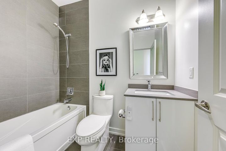 Photo 31 at 3075 Ernest Appelbe Boulevard, GO Glenorchy, Oakville