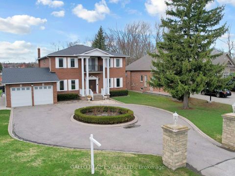 Photo 3 at 106 Duncan Road, Langstaff, Richmond Hill
